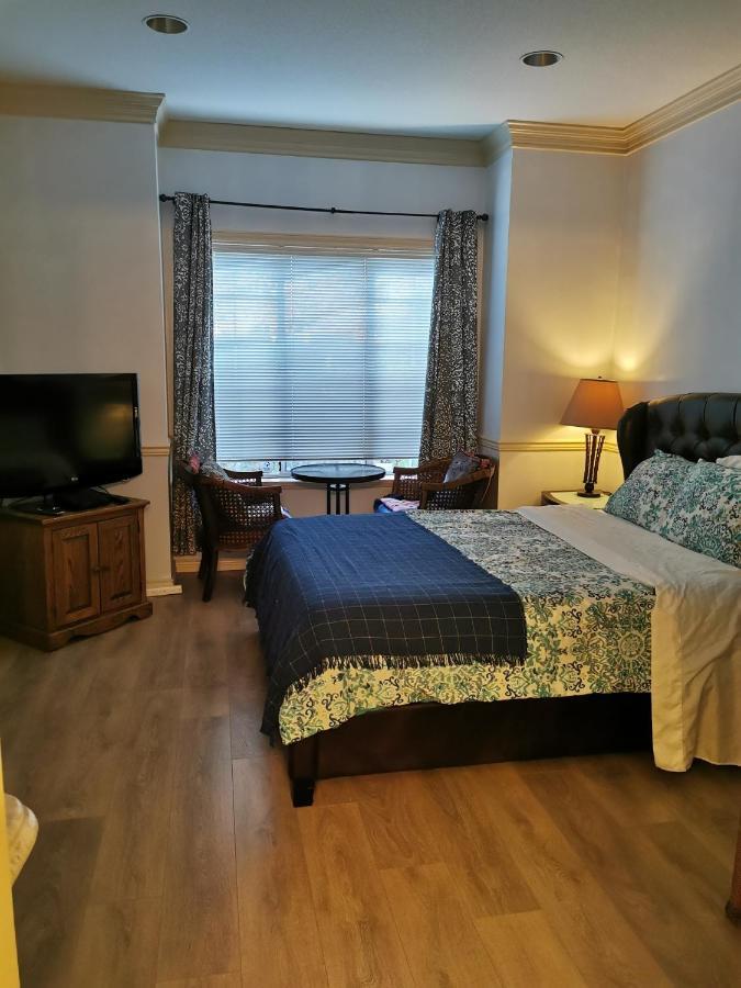 Go House Bed and Breakfast Ρίτσμοντ Εξωτερικό φωτογραφία